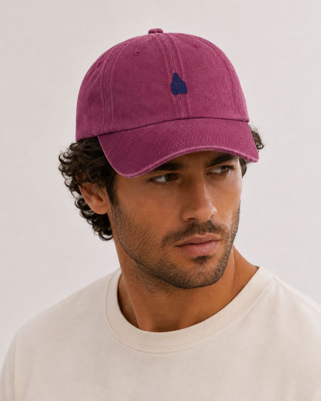 Gorra burdeos | TRAMO